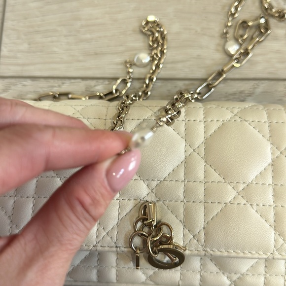 Dior - Dior Talk Phone Pouch - Picture 11 of 16